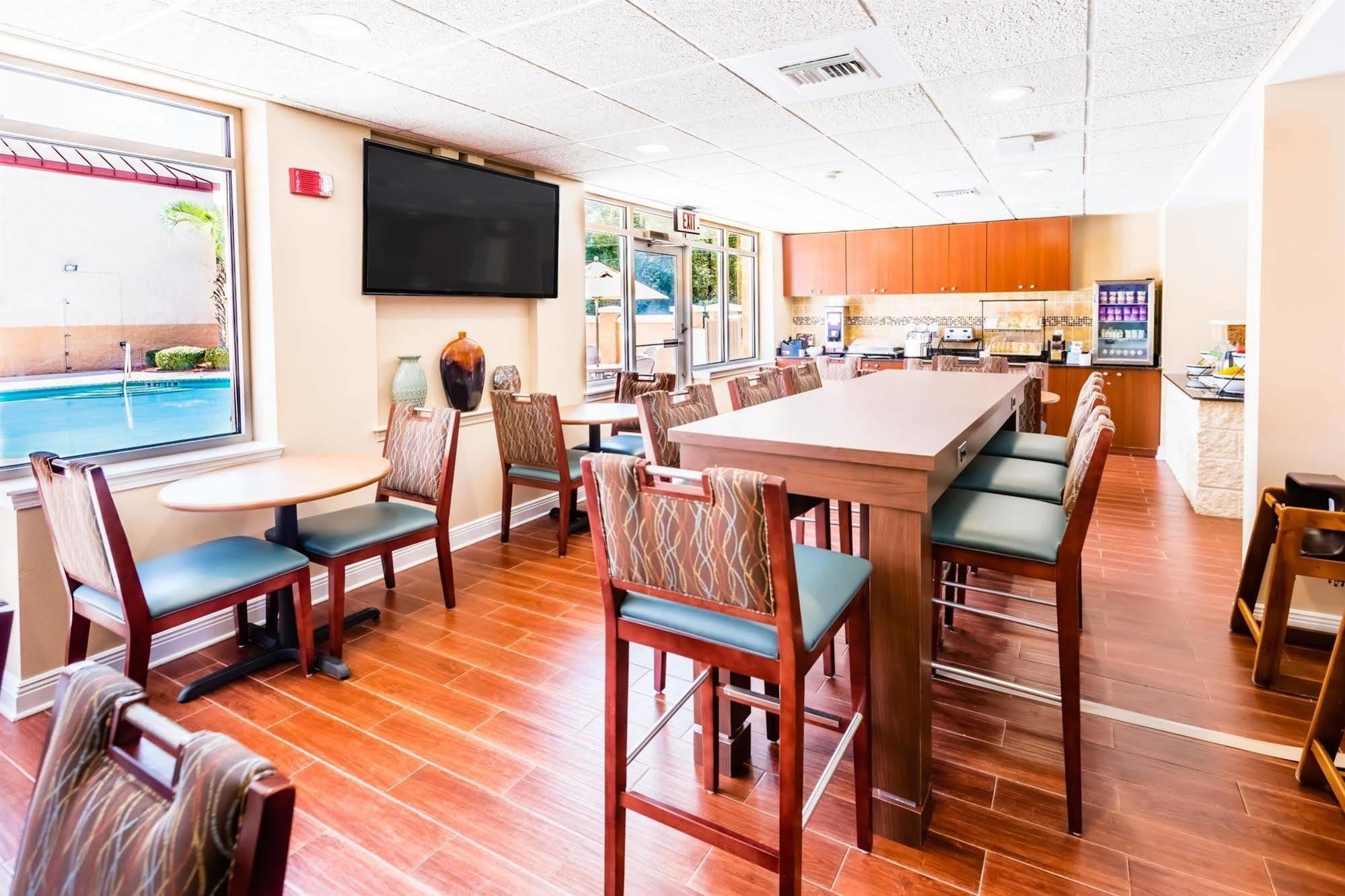 Best Western Milton Inn Екстер'єр фото